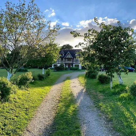 Bed & Breakfast Manoir Melphil Saint-Étienne-la-Thillaye