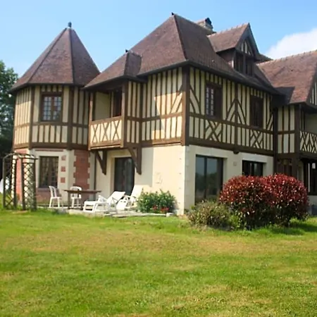 Bed & Breakfast Manoir Melphil 3*
