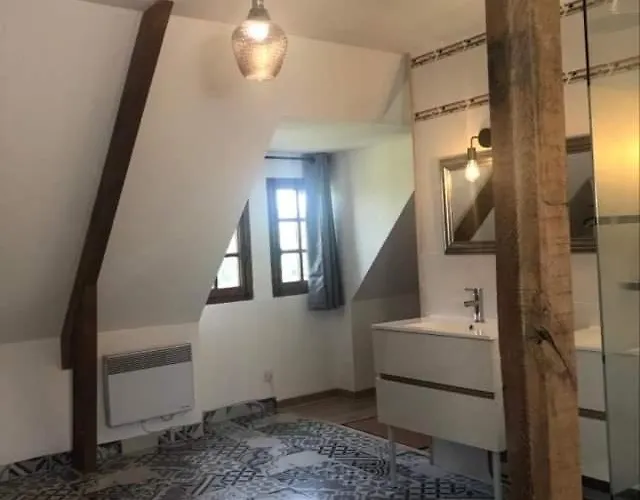 Manoir Melphil Bed & Breakfast